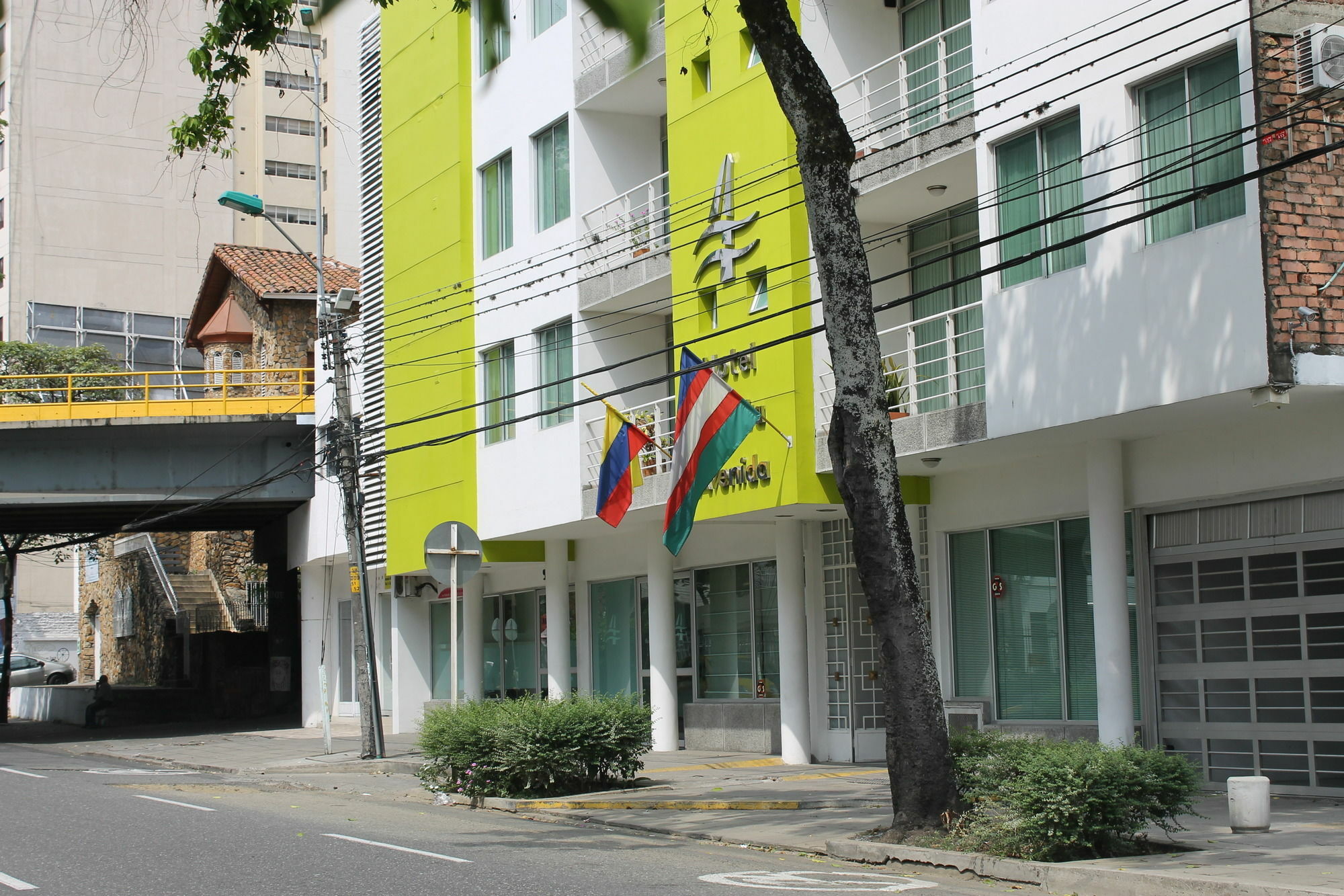 Hotel Cuarta Avenida Cali Exteriör bild