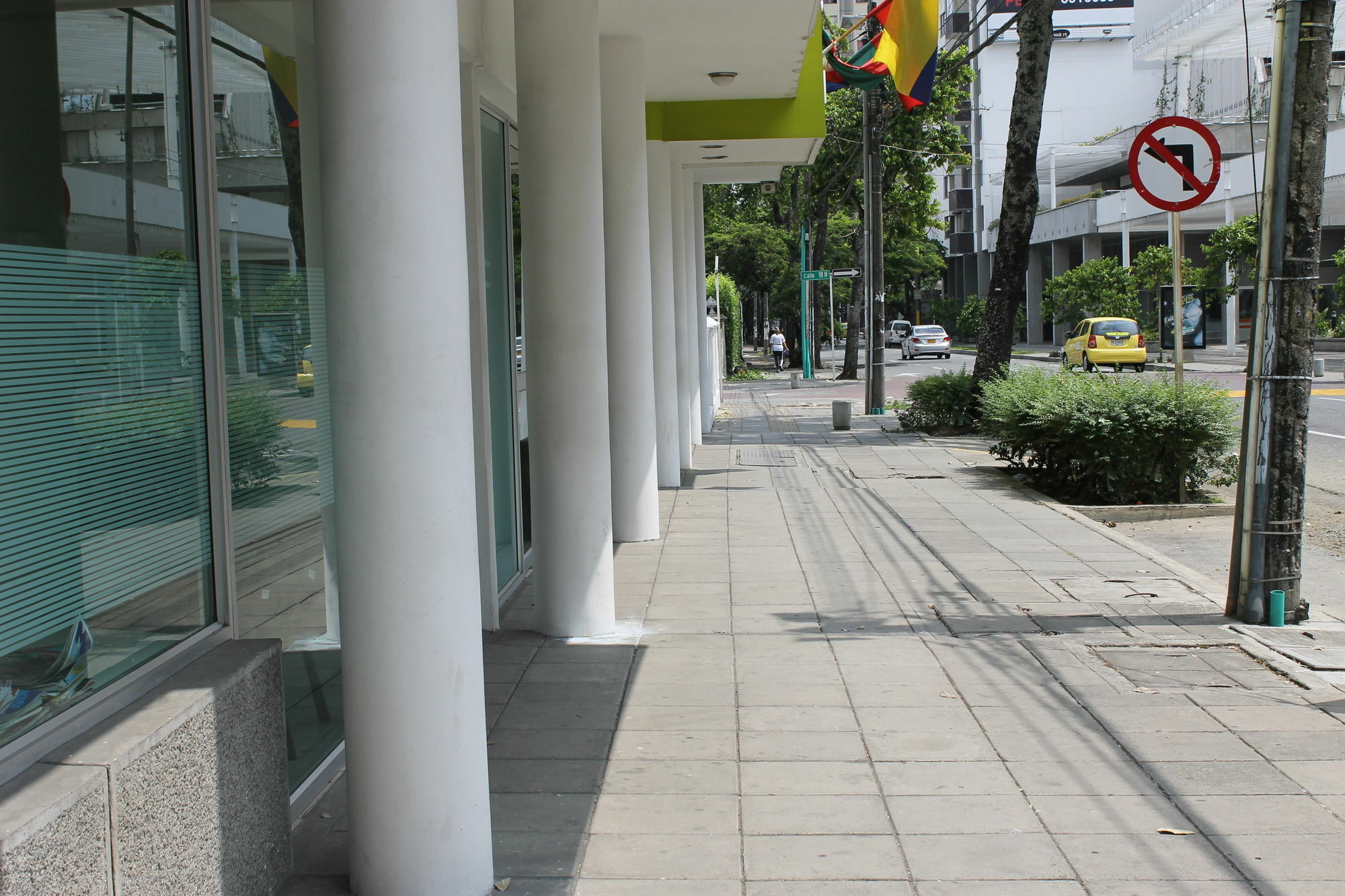 Hotel Cuarta Avenida Cali Exteriör bild